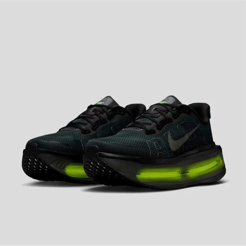 Ds Men's Vomero Premium Dark Green Running Shoes